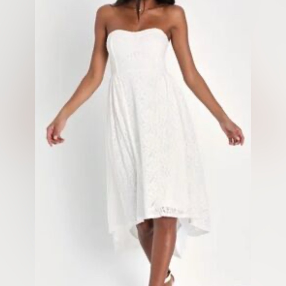 NWT Lulu’s Strapless Lace Hi-Lo Lace Dress‎ in White - S